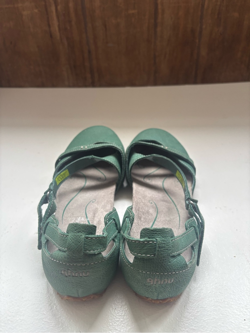 AHNU Tullia Ballet Flats Mary Jane Sandals Size 8 - Picture 3 of 7